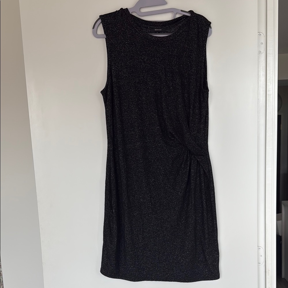 RW&CO Black Sheath Midi Dress Sleeveless Crew Neck